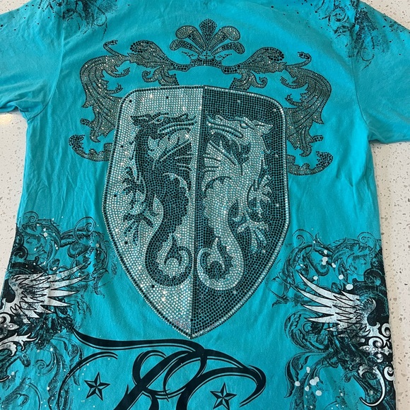 Size medium rush shirt . - Picture 8 of 9